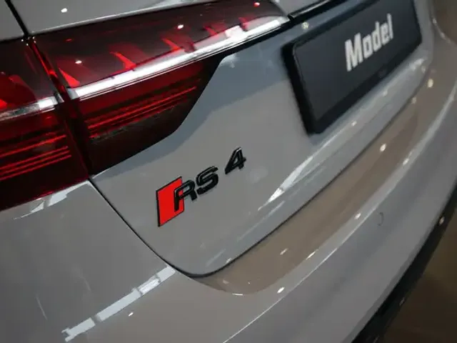 Audi RS4