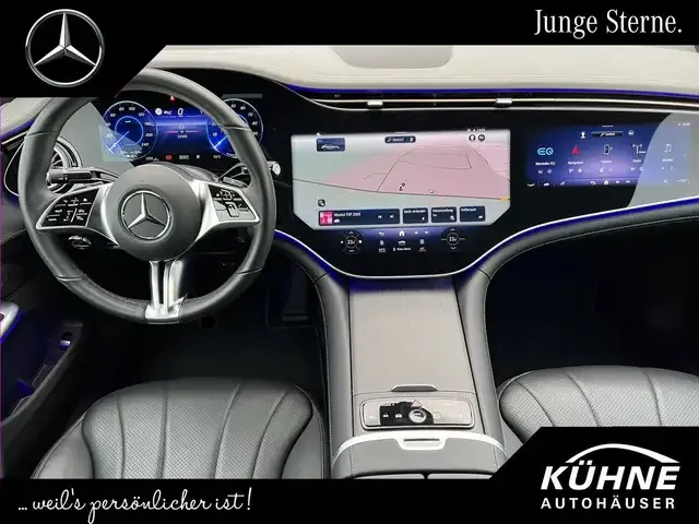 Mercedes-Benz EQE 300