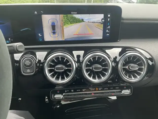 Mercedes-Benz A 35 AMG