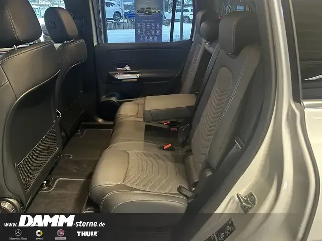 Mercedes-Benz EQB 300