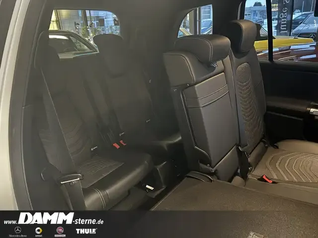 Mercedes-Benz EQB 300