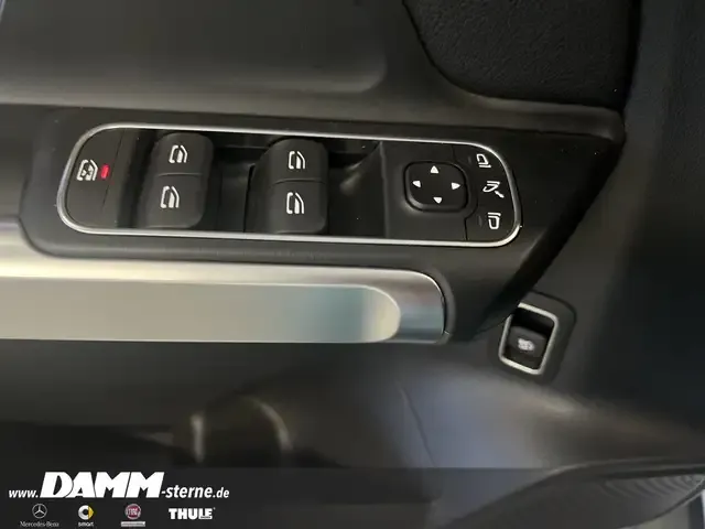 Mercedes-Benz EQB 300