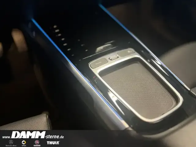 Mercedes-Benz EQB 300