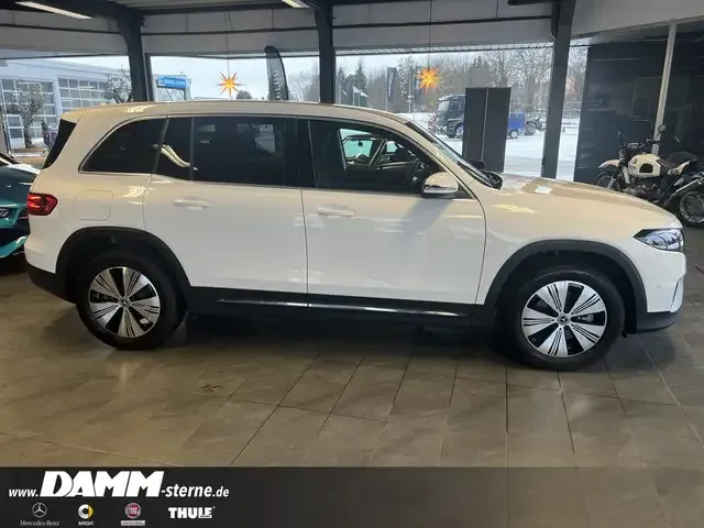 Mercedes-Benz EQB 300
