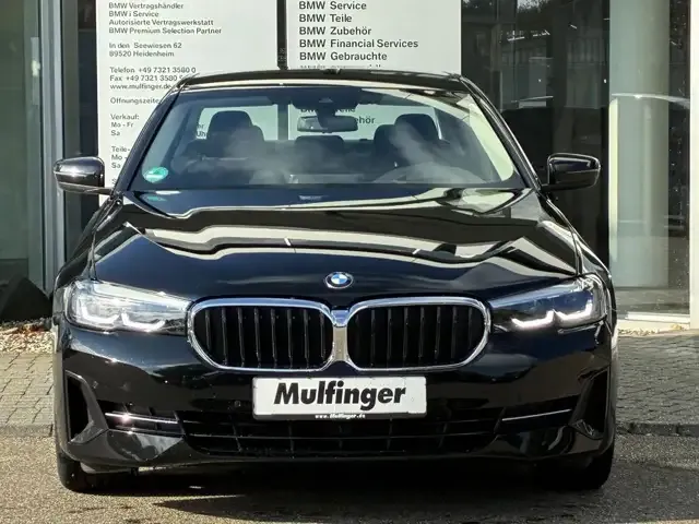 BMW 530