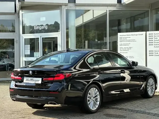 BMW 530