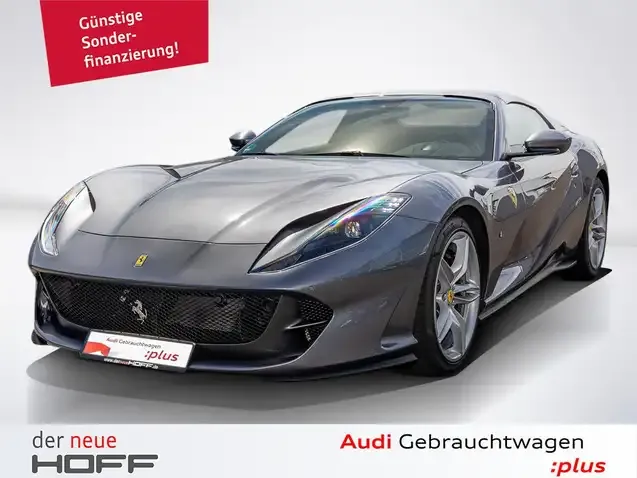 Ferrari 812
