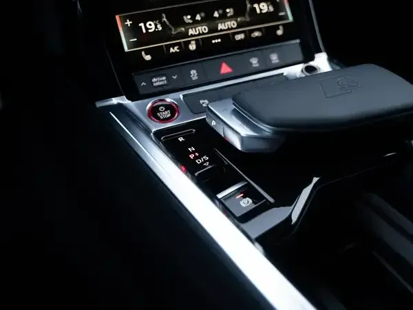 Audi SQ8 e-tron