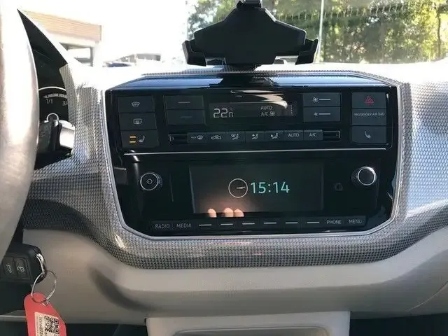Volkswagen e-up!