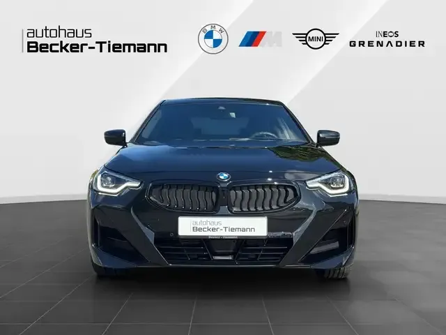BMW 218