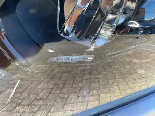 Mercedes-Benz EQB 300
