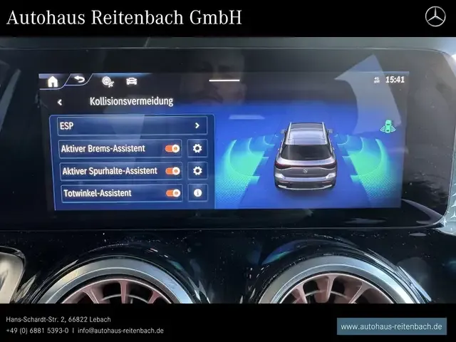 Mercedes-Benz EQB 350