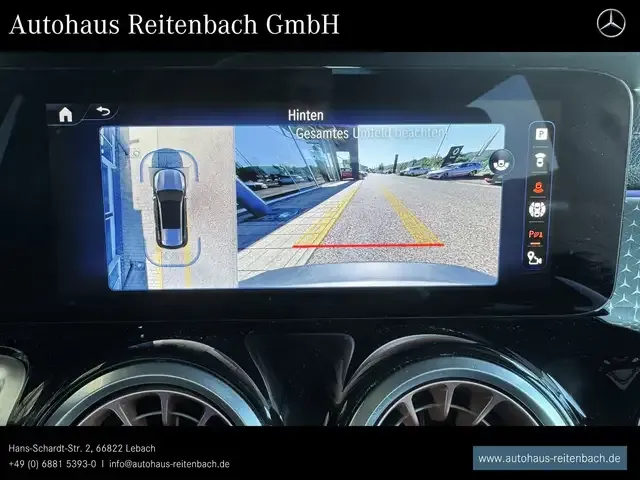 Mercedes-Benz EQB 350