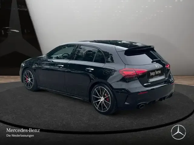 Mercedes-Benz A 35 AMG