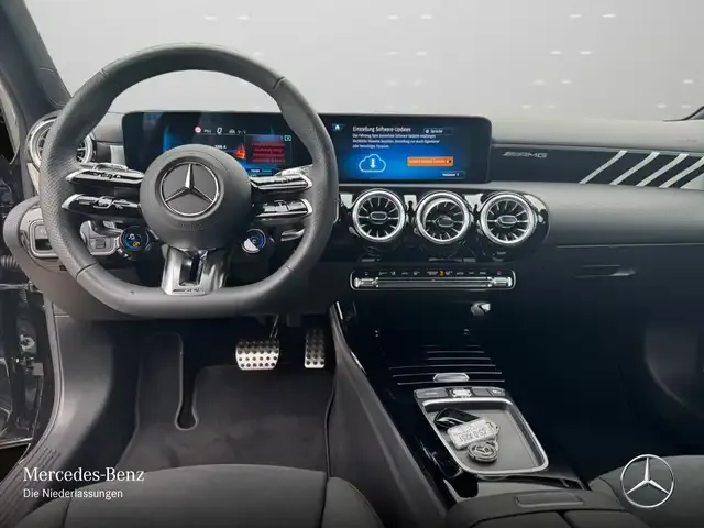 Mercedes-Benz A 35 AMG