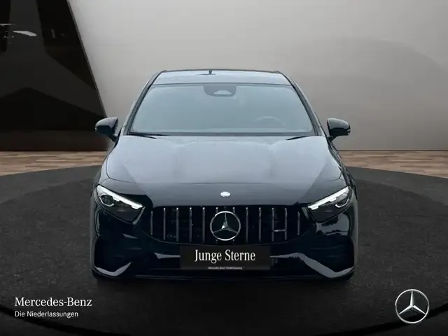 Mercedes-Benz A 35 AMG