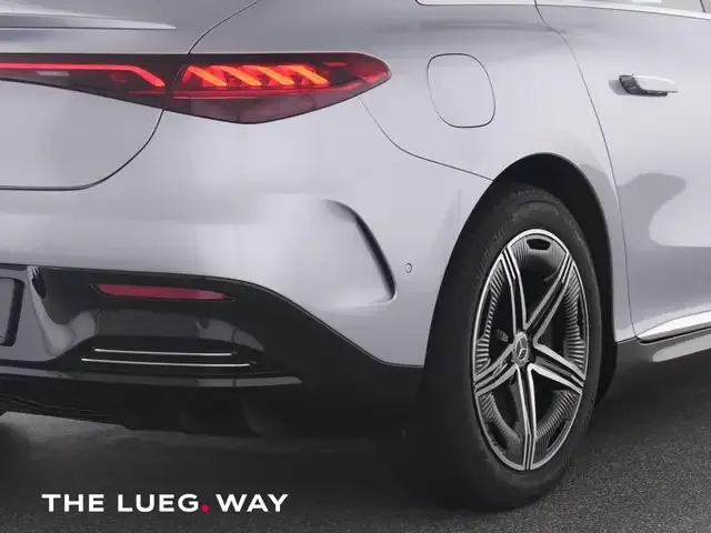Mercedes-Benz EQE 300