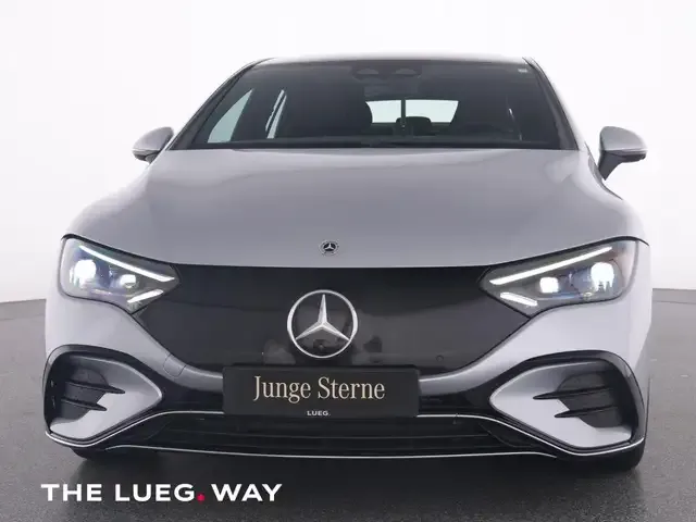 Mercedes-Benz EQE 300