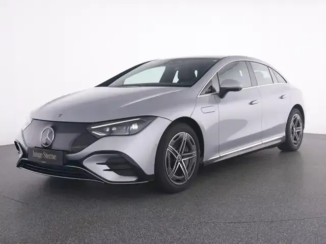 Mercedes-Benz EQE 300