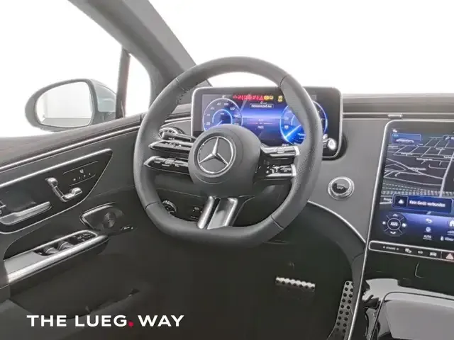 Mercedes-Benz EQE 300