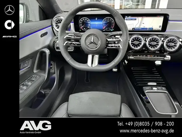 Mercedes-Benz CLA 200