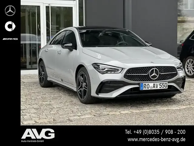Mercedes-Benz CLA 200