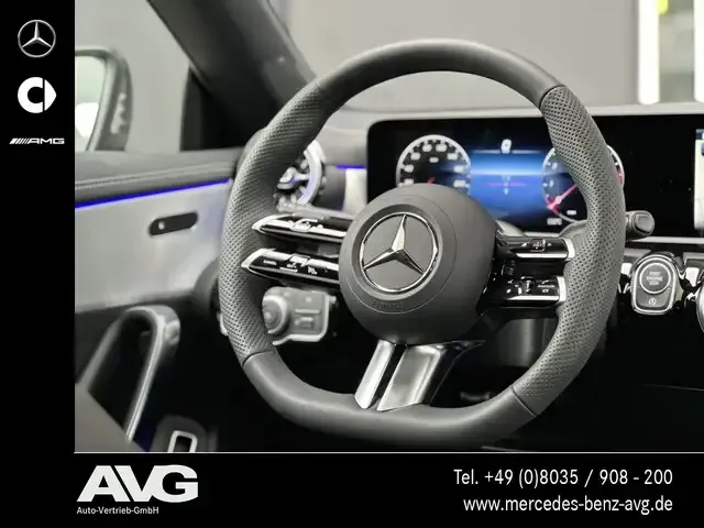 Mercedes-Benz CLA 200