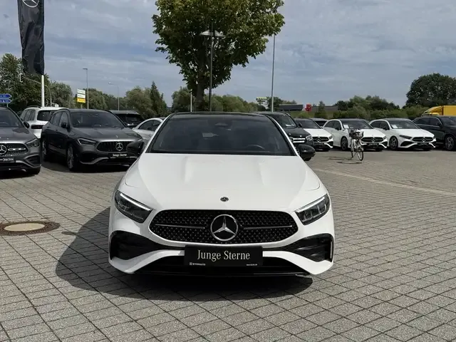 Mercedes-Benz A 200
