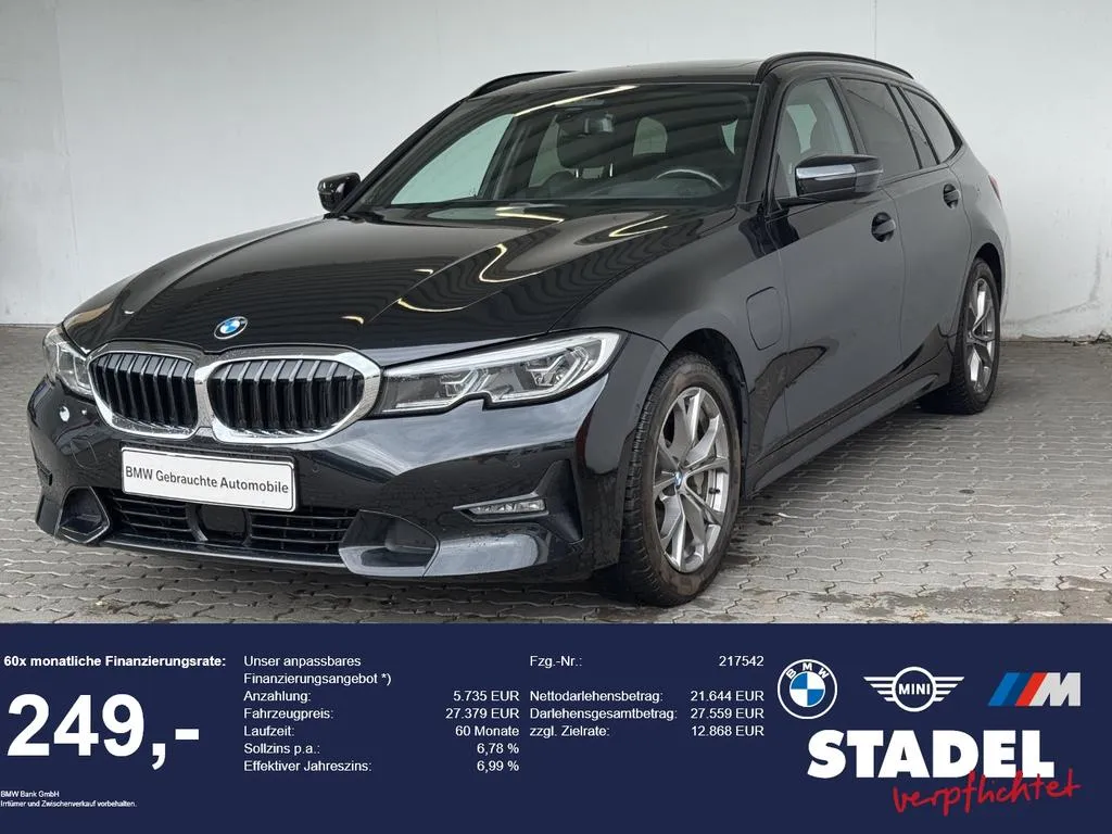 BMW 330