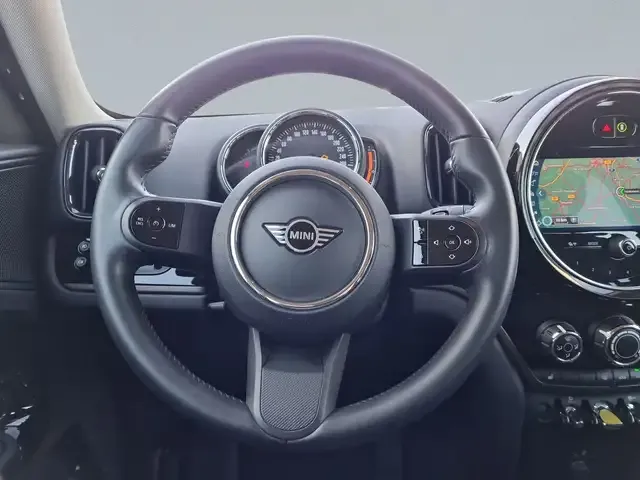 MINI Cooper SE Countryman
