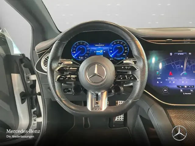 Mercedes-Benz EQE 43