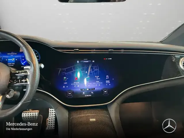 Mercedes-Benz EQE 43