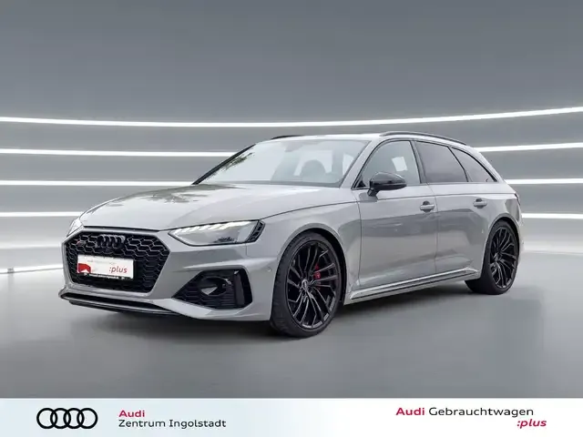 Audi RS4