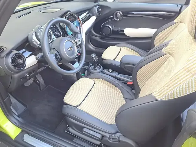 MINI Cooper S Cabrio