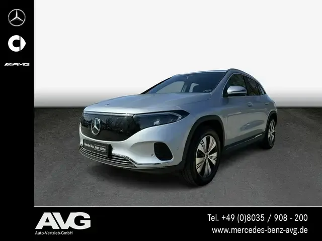 Mercedes-Benz EQA 300