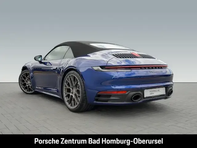Porsche 992
