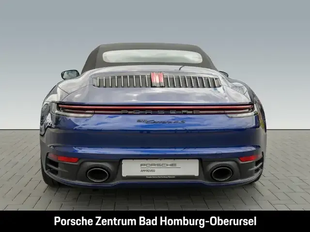 Porsche 992