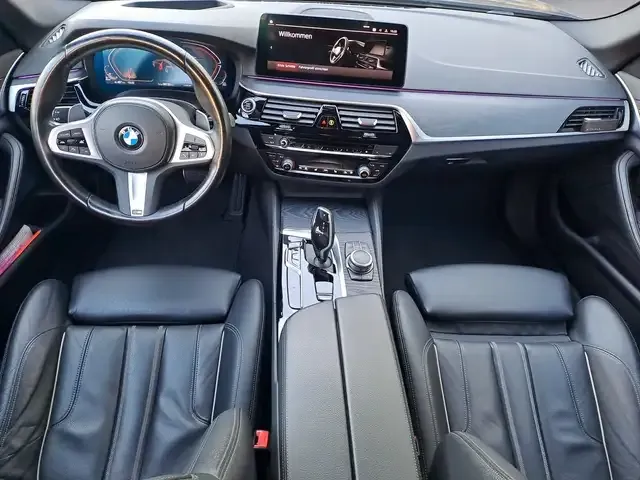 BMW 540