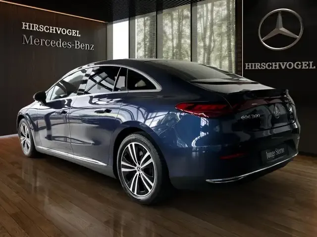 Mercedes-Benz EQE 300