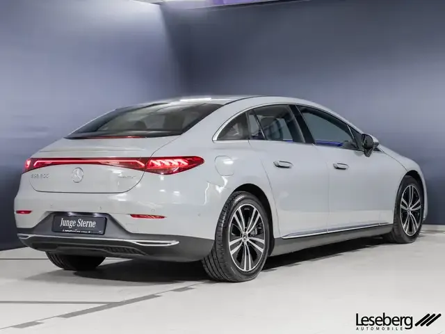 Mercedes-Benz EQE 500