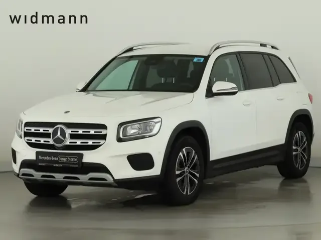 Mercedes-Benz GLB 200
