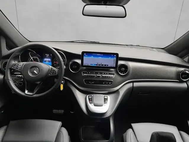 Mercedes-Benz V