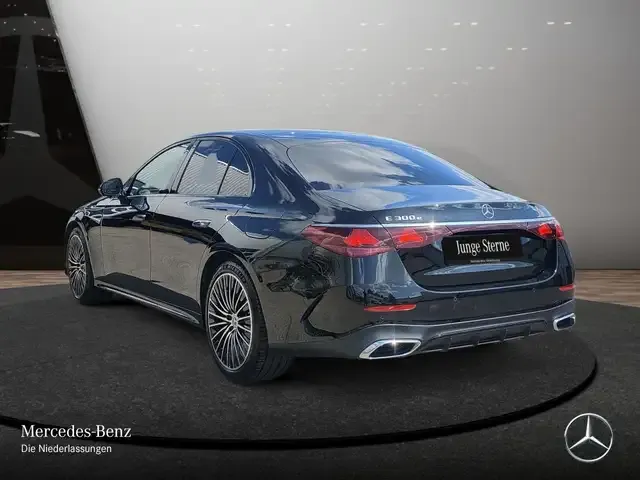 Mercedes-Benz E 300