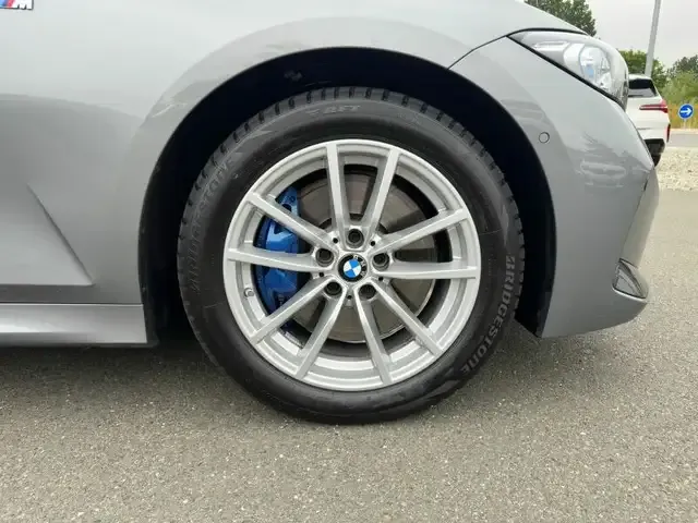 BMW 340