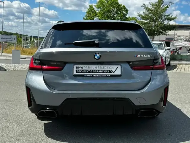 BMW 340