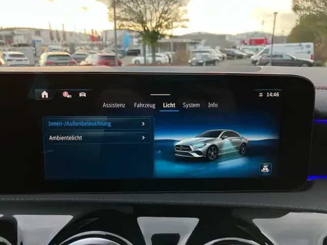 Mercedes-Benz CLA 200