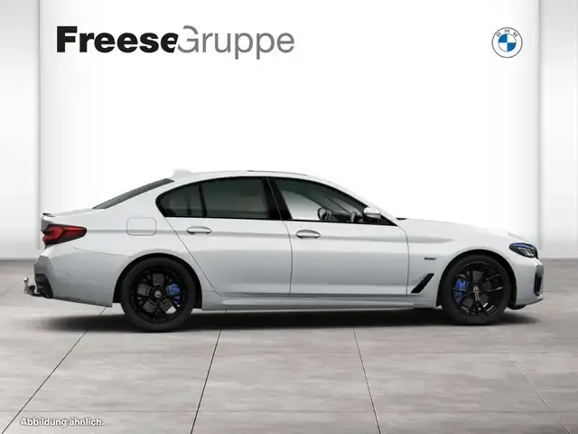 BMW 545