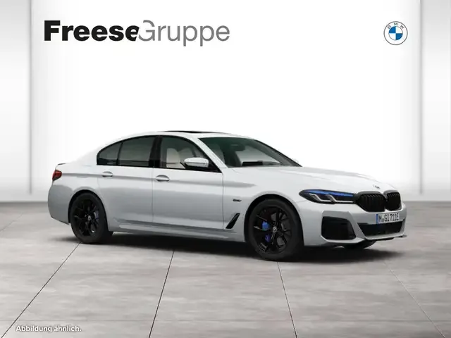 BMW 545