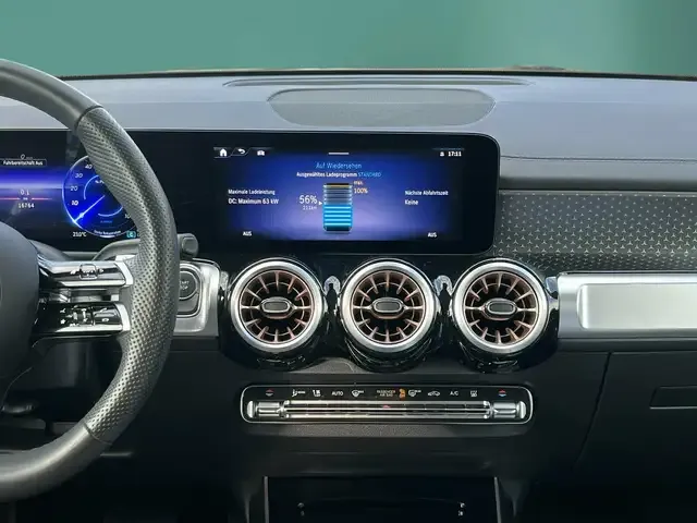 Mercedes-Benz EQB 250