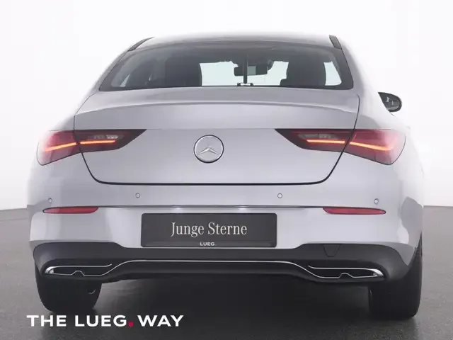 Mercedes-Benz CLA 180